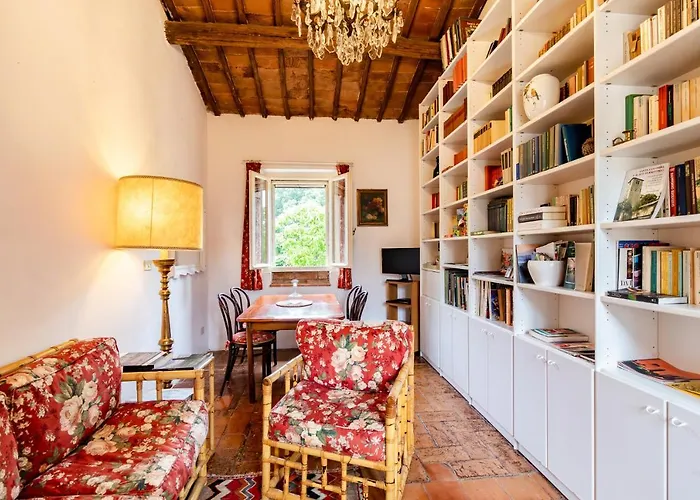 アパート La Locaia *